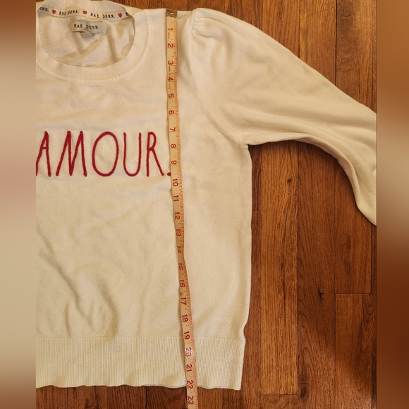 Rae Dunn Red L'Amour White Crewneck Sweater Shirt Women's Size Large - Picture 9 of 11